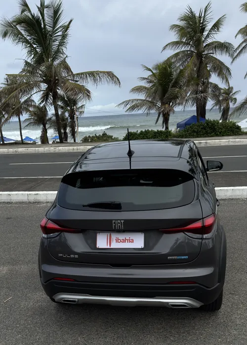 
					Veja o test drive do Fiat Pulse Hybrid na versão Impetus 2026
				
				