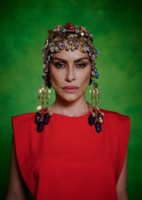 
					Virginia deixa Baile da Vogue mais cedo após perrengue; veja looks
				
				