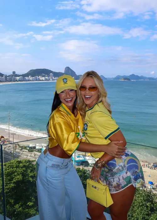 
					Virginia ostenta acessório de luxo milionário para jogo do Brasil
				
				