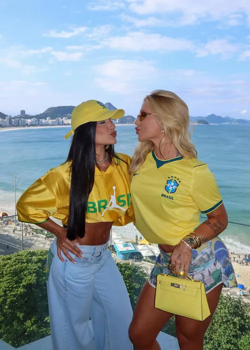 
					Virginia ostenta acessório de luxo milionário para jogo do Brasil
				
				