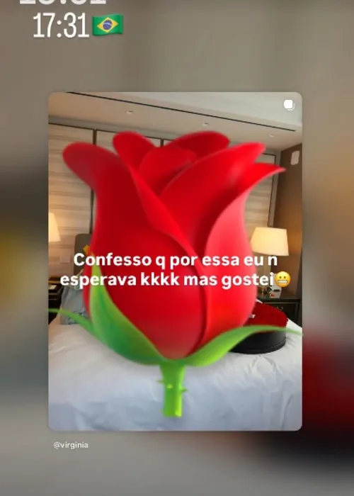 
					Virginia surge com presente romântico e Vini Jr reage
				
				