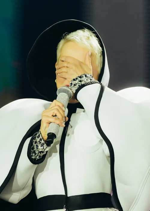 
					Xuxa abre o coração e revela medo após shows de turnê: 'Processando'
				
				