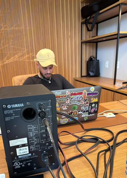 
					Virginia 'salva' Zé Felipe e ganha homenagem do ex-marido
				
				