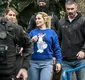 
                  Deolane Bezerra solta o verbo após exame no IML: 'Presa por trabalhar'