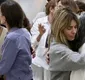 
                  Dieckmann e mãe de Preta Gil não seguram emoção em missa a Preta Gil