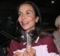 
                  Ivete Sangalo retorna ao Brasil e affair deixa aeroporto 'escondido'