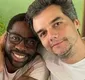 
                  Lázaro Ramos responde convite de Wagner Moura para ida ao Oscar