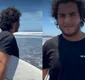 
                  Marcelo Sangalo curte dia de surfe em viagem com pai, Daniel Cady