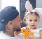
                  Neymar ignora polêmica e se declara para filha com Amanda Kimberlly