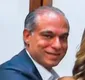 
                  Polícia cumpre mandados em instituto ligado ao banqueiro Augusto Lima