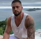 
                  Rodrigo Godoy provoca amigos de Preta Gil e pede encontro