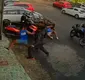 
                  VÍDEO: homens são agredidos com socos por mototaxistas em Salvador