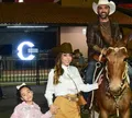 Edson ganha mula de mais de R$ 100 mil da esposa e deixa fãs em choque