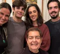Faustão para de andar e esposa faz desabafo delicado: 'Recuperar'