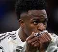 Real Madrid confirma renovação de contrato de Vini Jr