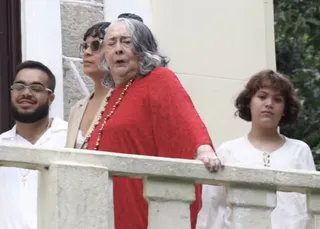Famosos marcam presença em aniversário da mãe de Preta Gil; fotos