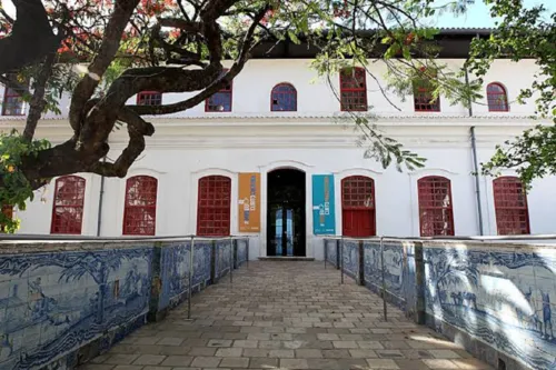 
					Cinco locais para se sentir em um Palácio em Salvador
				
				