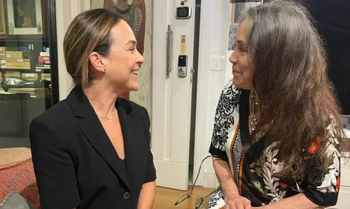 
					Filha de Regina Duarte sobe o tom com atriz após pergunta polêmica
				
				