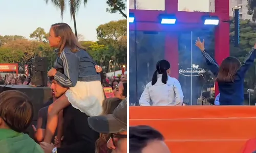 
					Filhas de Ivete Sangalo roubam a cena em show da mãe; VÍDEO
				
				