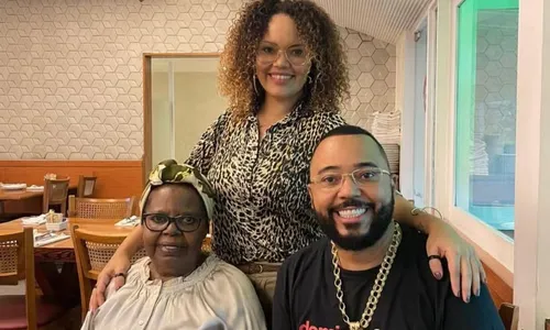 
					Morre Anita Nobre, mãe do cantor Dudu Nobre, aos 78 anos
				
				