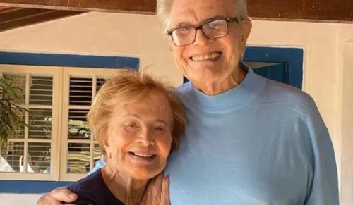 
					Morre a atriz Glória Menezes aos 91 anos
				
				