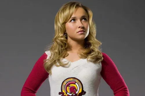 
					Novos detalhes de causa da morte de Hayden Panettiere são revelados
				
				