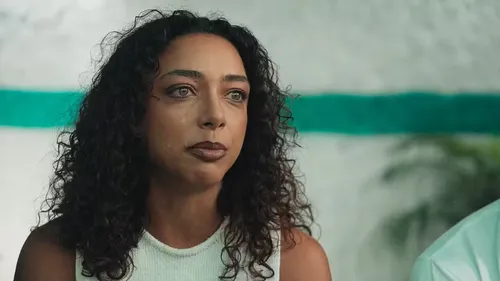 
					Preta Gil viveu romance simultâneo com Alice Carvalho e O Kannalha
				
				