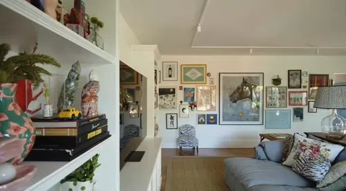 
					Vivendo em 'muquifo' em Quem Ama Cuida, Chay Suede tem mansão luxuosa
				
				