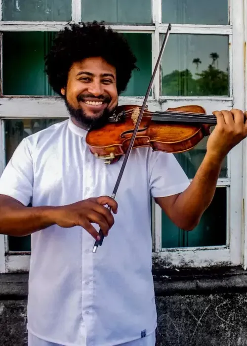 
					Léo Santana no Pagobinho e muito samba: Agenda Cultural de Salvador
				
				