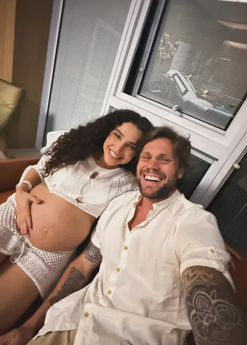 
					Nasce Marina, segunda filha de Paula Amorim e Breno Simões
				
				