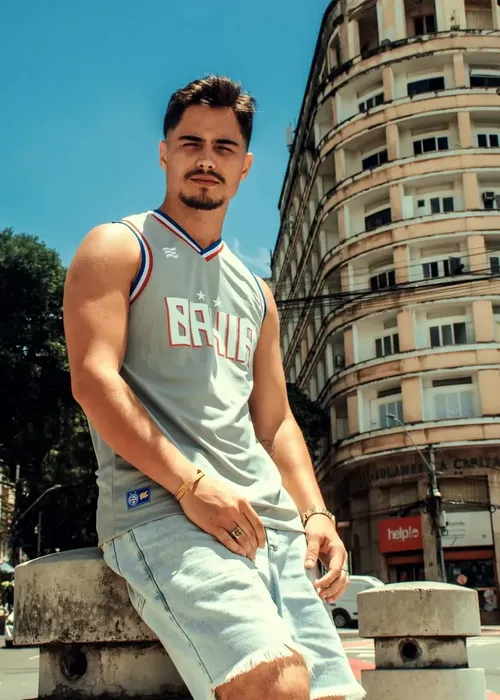 
					Quem é Danilo Mesquita, novo amor de Anitta e ex de Bruna Marquezine
				
				