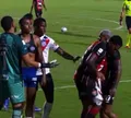 Jogadores do Vitória são punidos após confusão com camisa em Ba-Vi