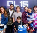 Neymar abre álbum de fotos para comemorar aniversário de filho; veja