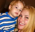 Filho de Virginia, José Leonardo vai parar no hospital após acidente em casa