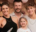 Filhos gêmeos de Rodrigo Hilbert e Fernanda Lima chamam atenção na web e apresentadora exalta beleza; veja foto