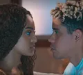 Resumo Por Você 21 a 26 de setembro: Peixe salva Juarez e beija Dalila