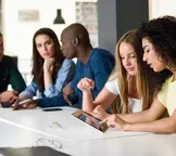 Escola oferece 350 vagas gratuitas de formação profissional para jovens na Bahia