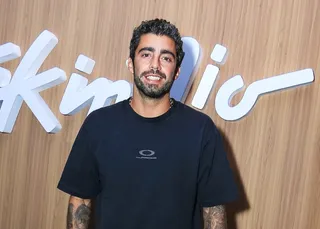 Solteiro, Pedro Scooby curte o Rock in Rio em meio à briga judicial
