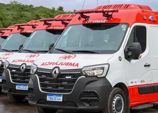 Incêndio atinge ambulâncias do Samu em Salvador; suspeita é de ação criminosa