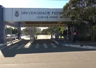 Inscrições para concurso da Ufba com 139 vagas terminam nesta quinta; salários vão até R$ 5,2 mil
