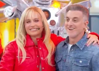 Luciano Huck quebra protocolo na Globo e Angélica fica aos prantos; veja vídeo