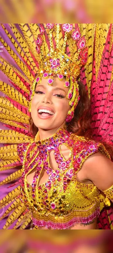 Fãs detonam Anitta por deixar Salvador fora dos Ensaios: 'Sem palavra'