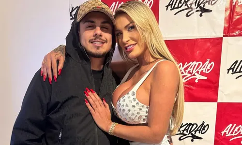 
					Andressa Urach choca ao reatar casamento pela 2ª vez e manda recado
				
				
