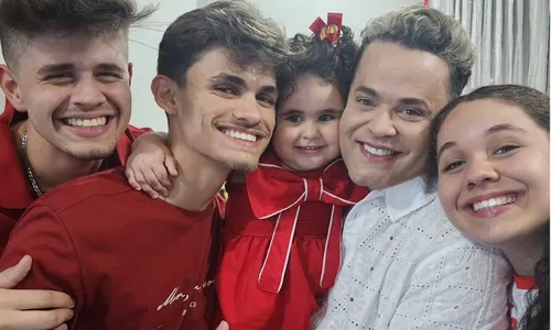 
					Por onde anda Robinson Monteiro? Famoso 'Anjinho' vive longe da fama
				
				