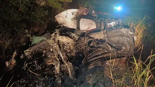 
					Quatro pessoas morrem após batida entre dois carros no sul da Bahia
				
				