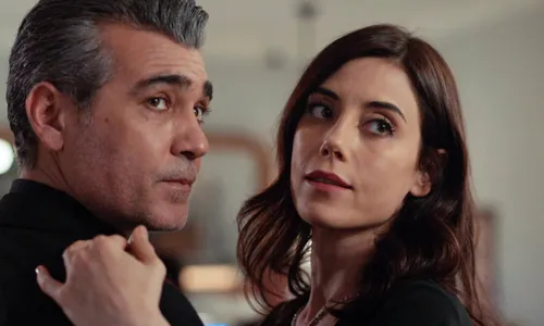 
					Resumo Iludida 26/08/2026: Asya faz descobertas bombásticas de vida dupla do marido
				
				