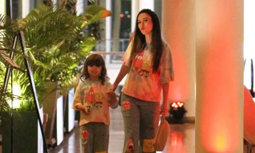 
					Tatá Werneck explica sumiço da filha nas redes sociais dela: 'Crime'
				
				