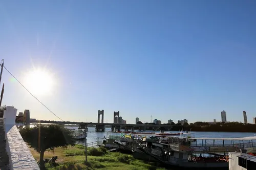 
					UV muito alta ou extrema atinge Salvador e mais 17 cidades na Bahia
				
				