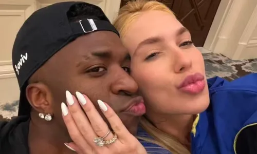 
					Perdeu tudo? Virginia pede dinheiro para seguidores em live
				
				