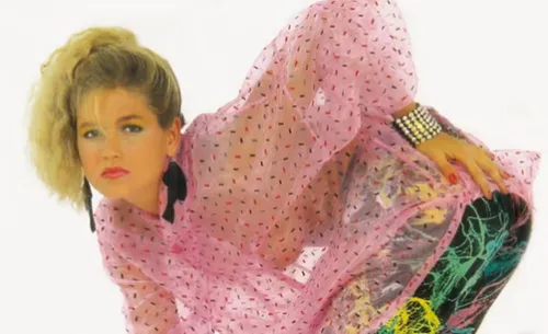 
					Xuxa surpreende ao falar de 'pacto com o diabo': 'Me deu tudo'
				
				